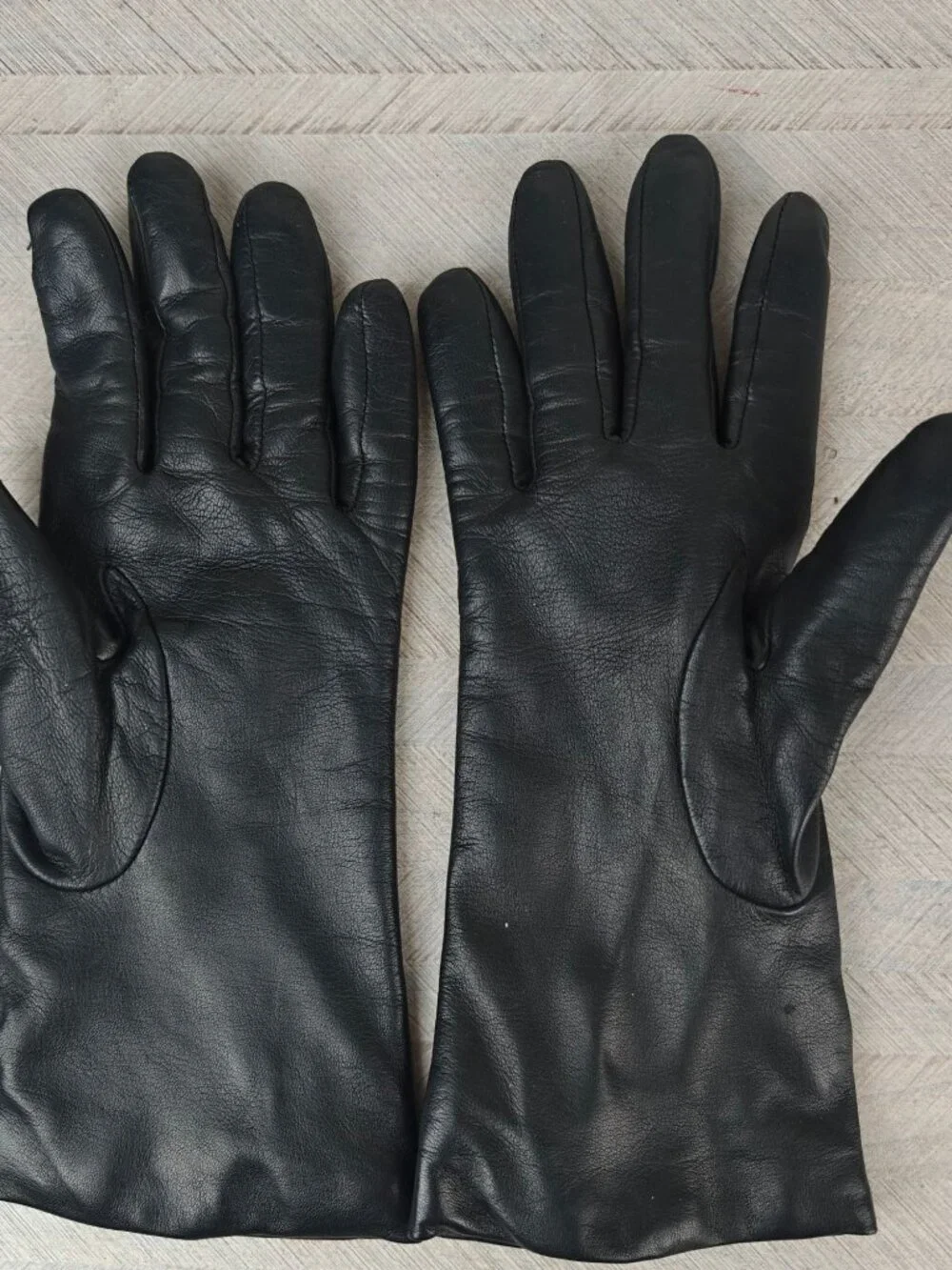 Vintage Genuine Leather Black Cashmere Lined Gloves Women’s Size 8 Warm Winter